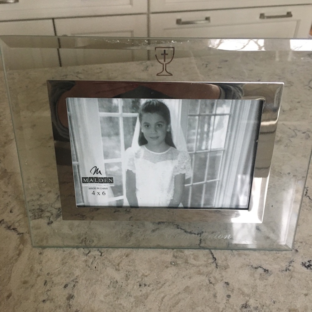 🌻Glass First Communion Frame - Picture 3 of 11
